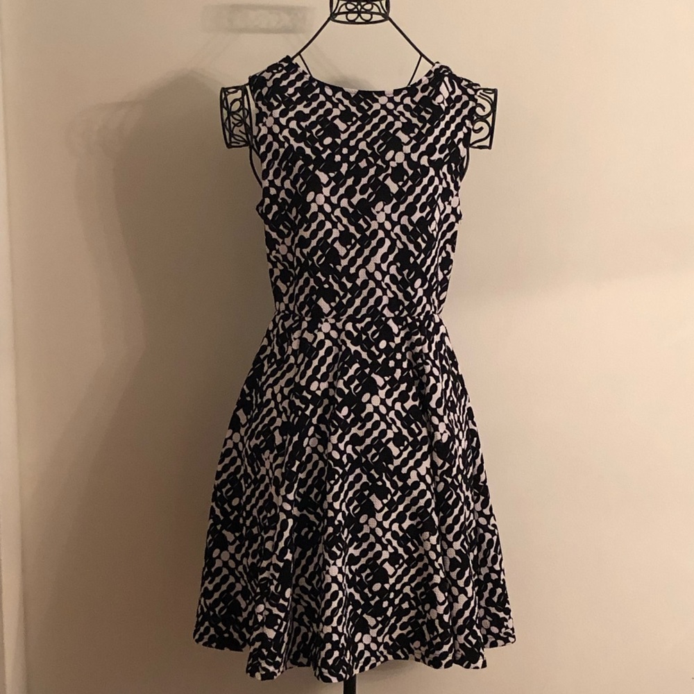 Vasna Black & White Dress